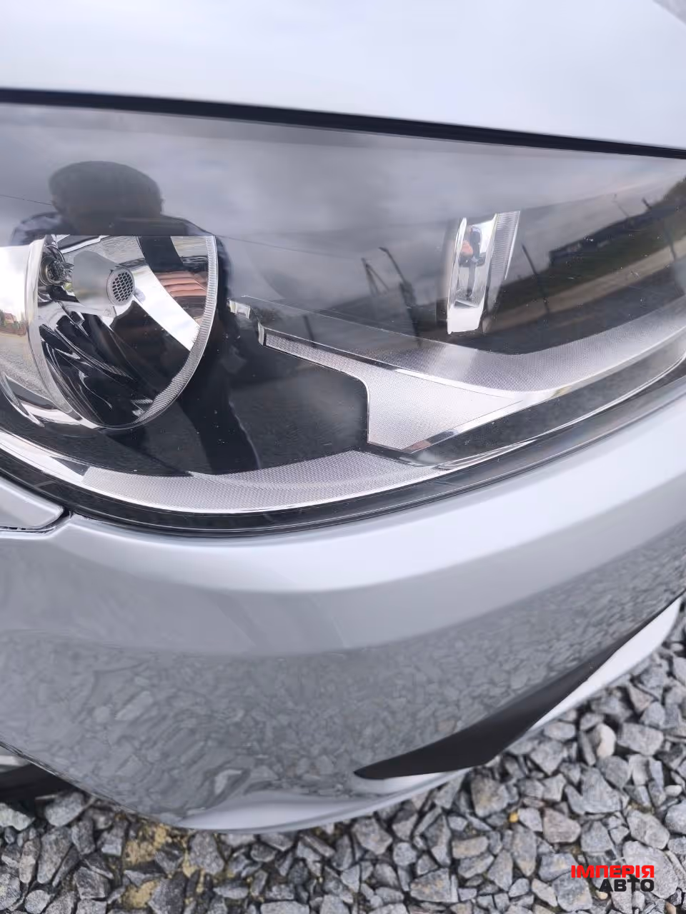 Volkswagen Touran - фото 5