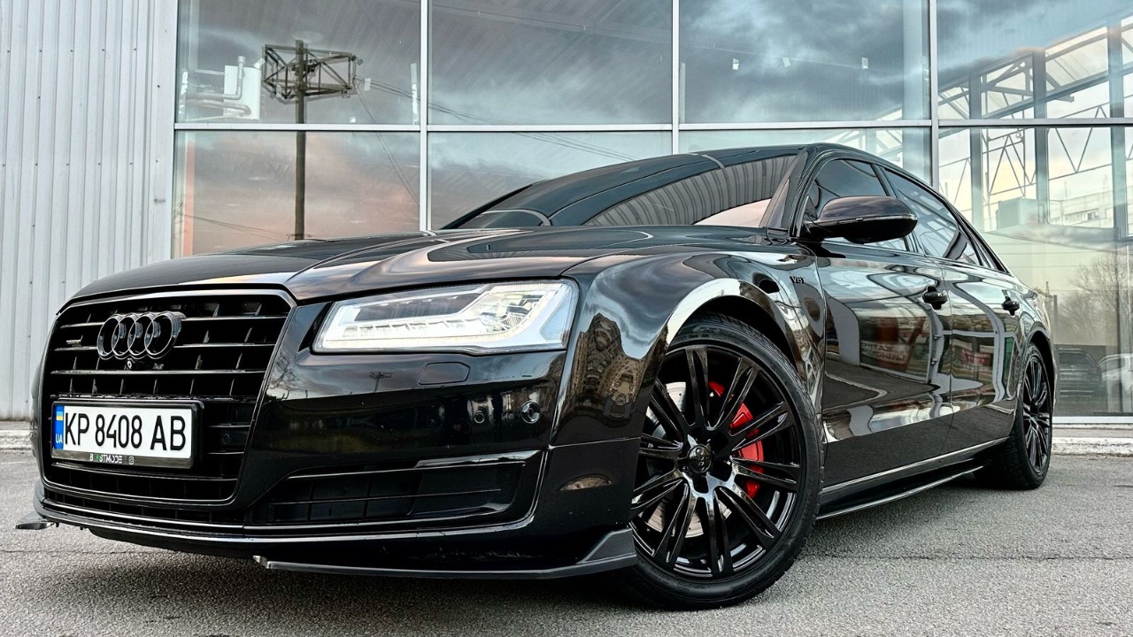 Audi A8 - фото 13