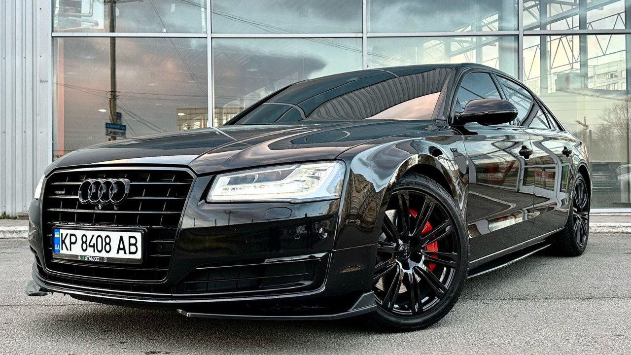 Audi A8 - фото 8