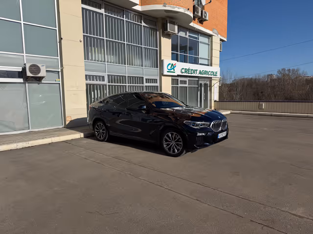 BMW X6 - фото 2