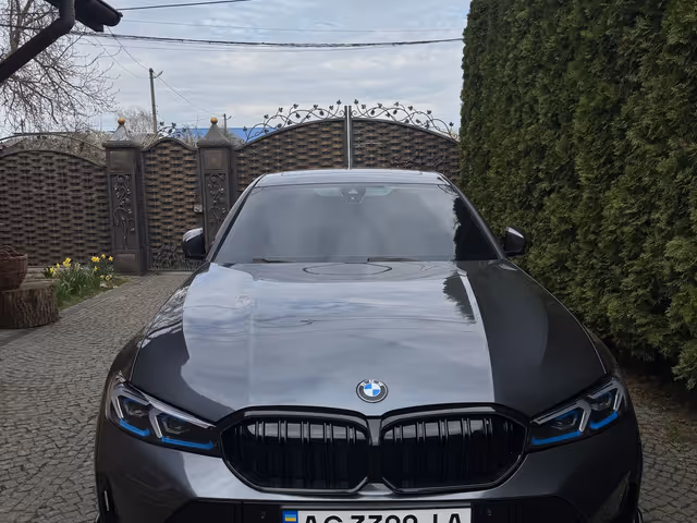 BMW 3 серії - фото 1