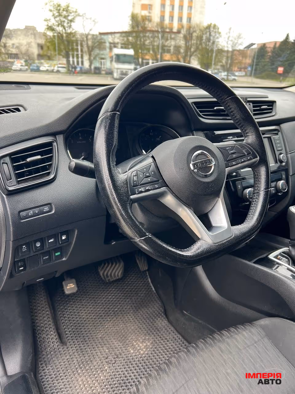 Nissan Rogue - фото 15