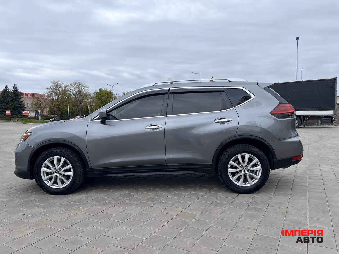 Nissan Rogue - фото 6