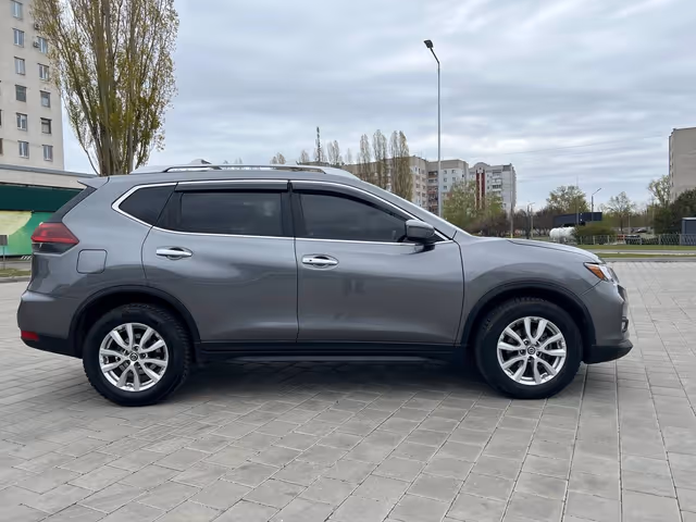 Nissan Rogue - фото 3