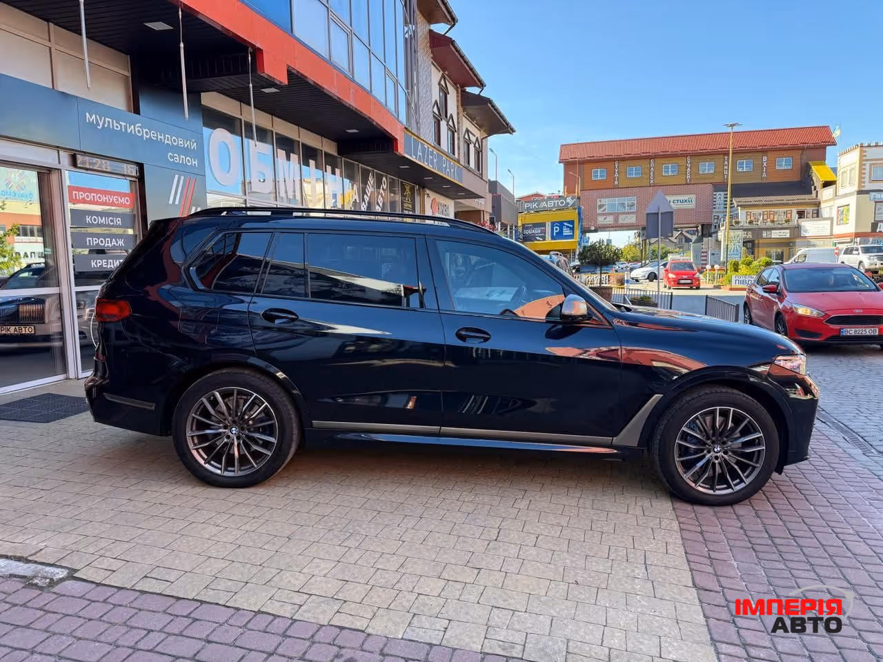 BMW X7 - фото 3