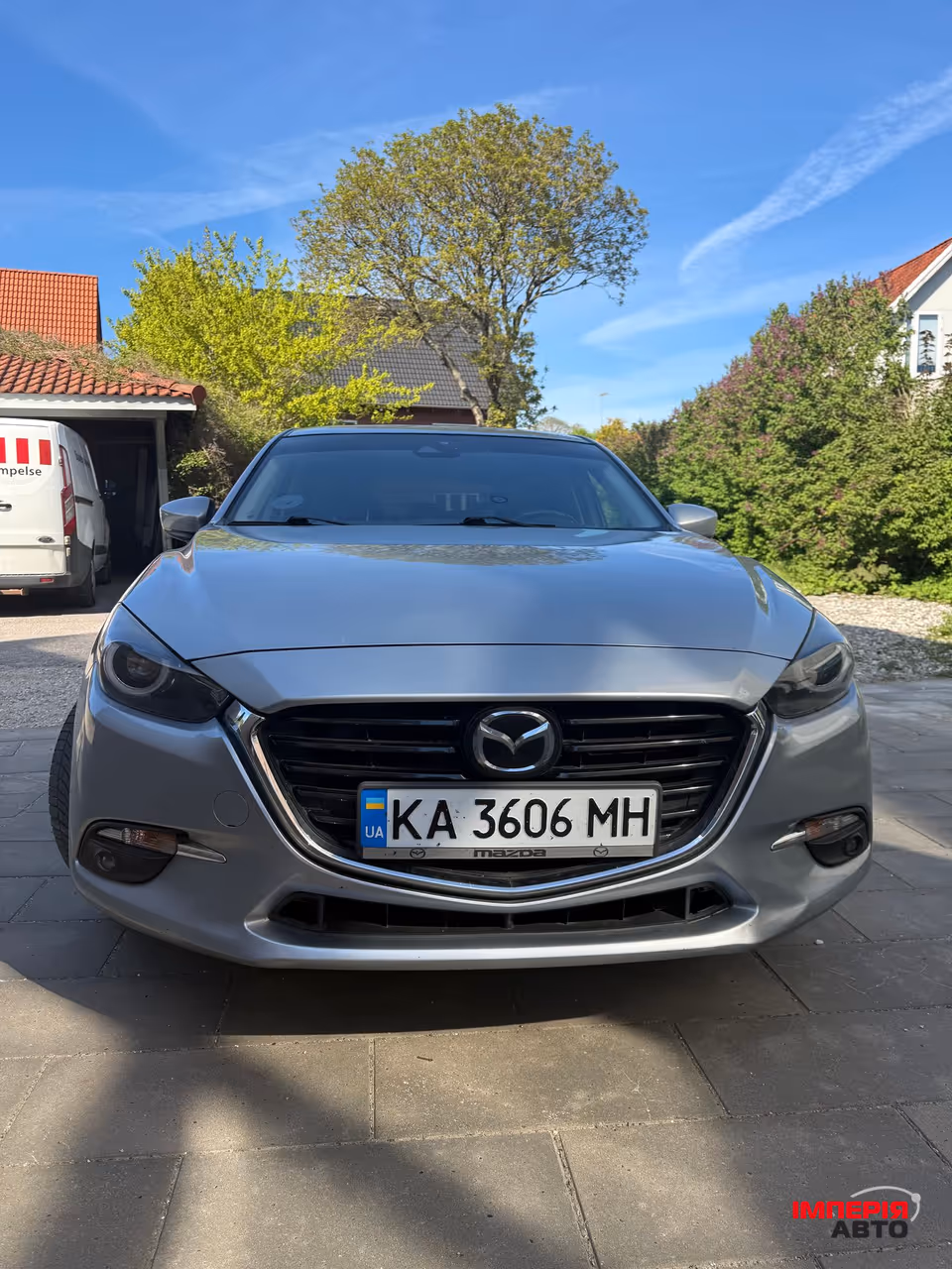 Mazda 3 - фото 12