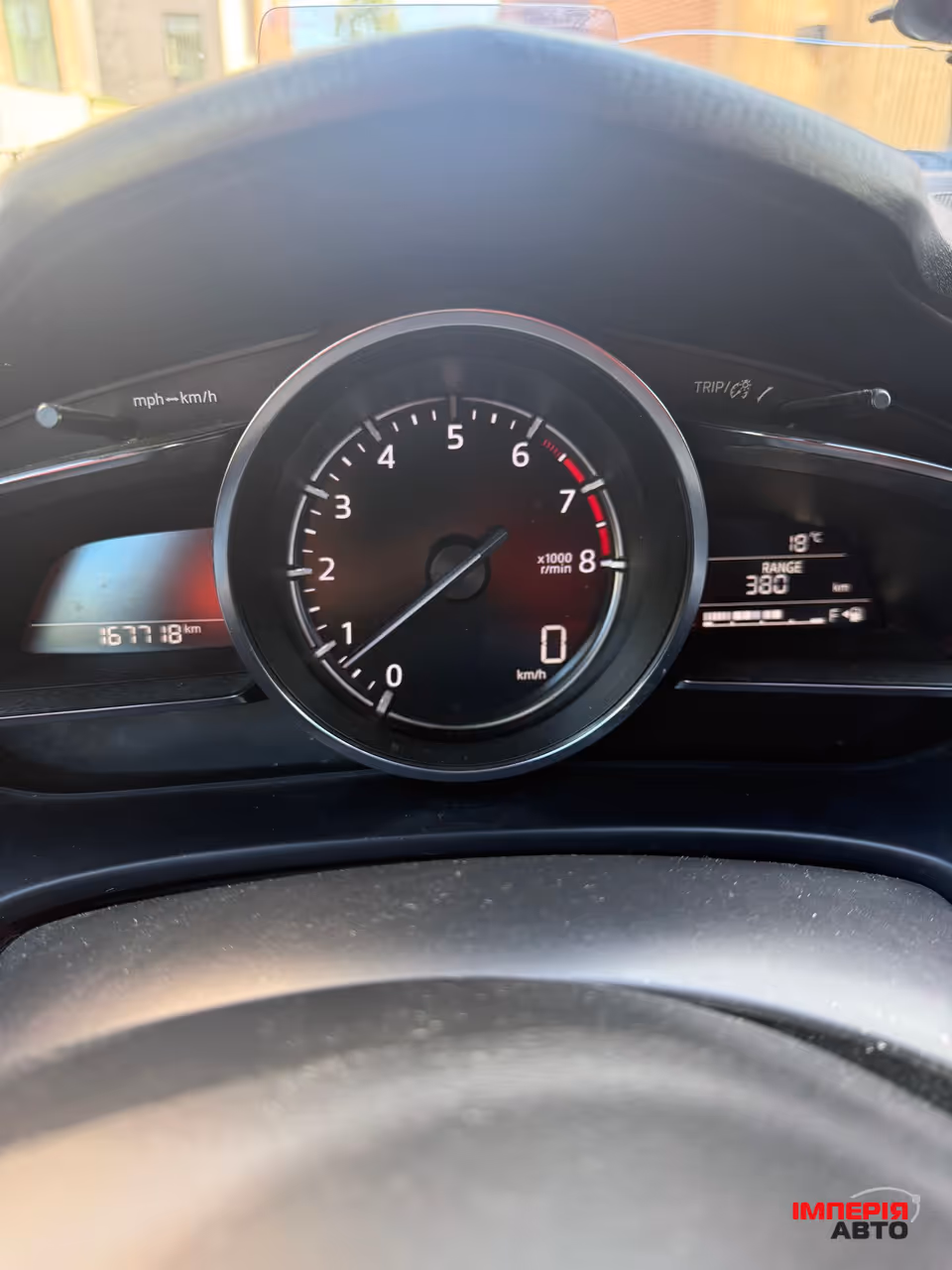 Mazda 3 - фото 6