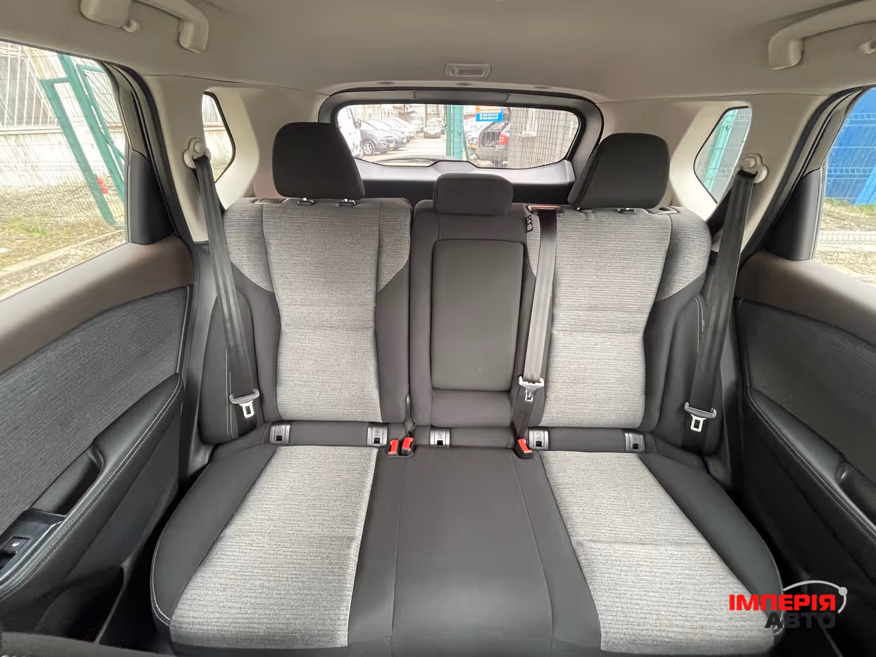 Nissan Rogue - фото 5
