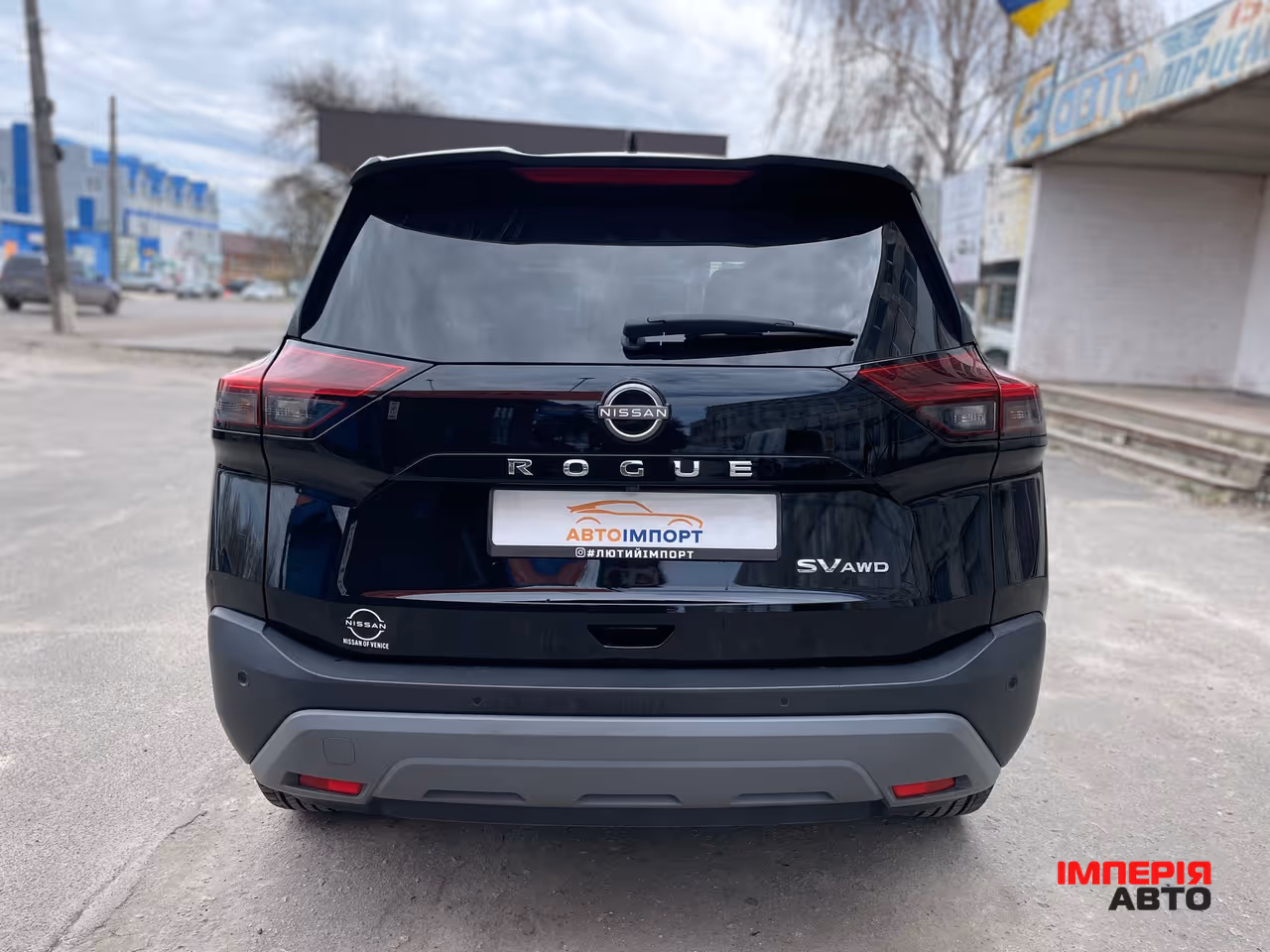 Nissan Rogue - фото 8