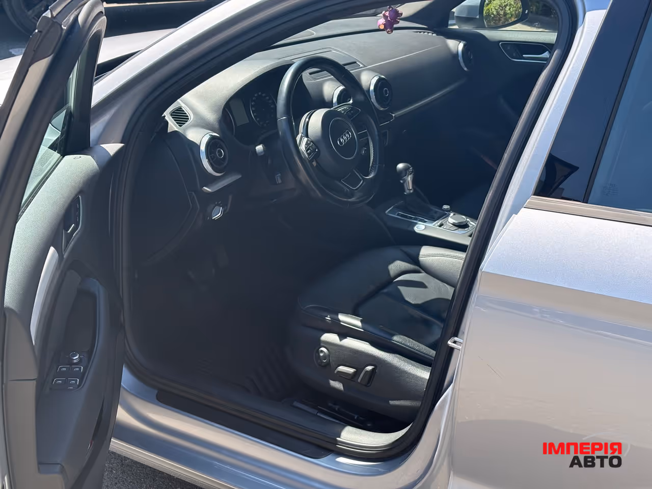 Audi A3 - фото 7