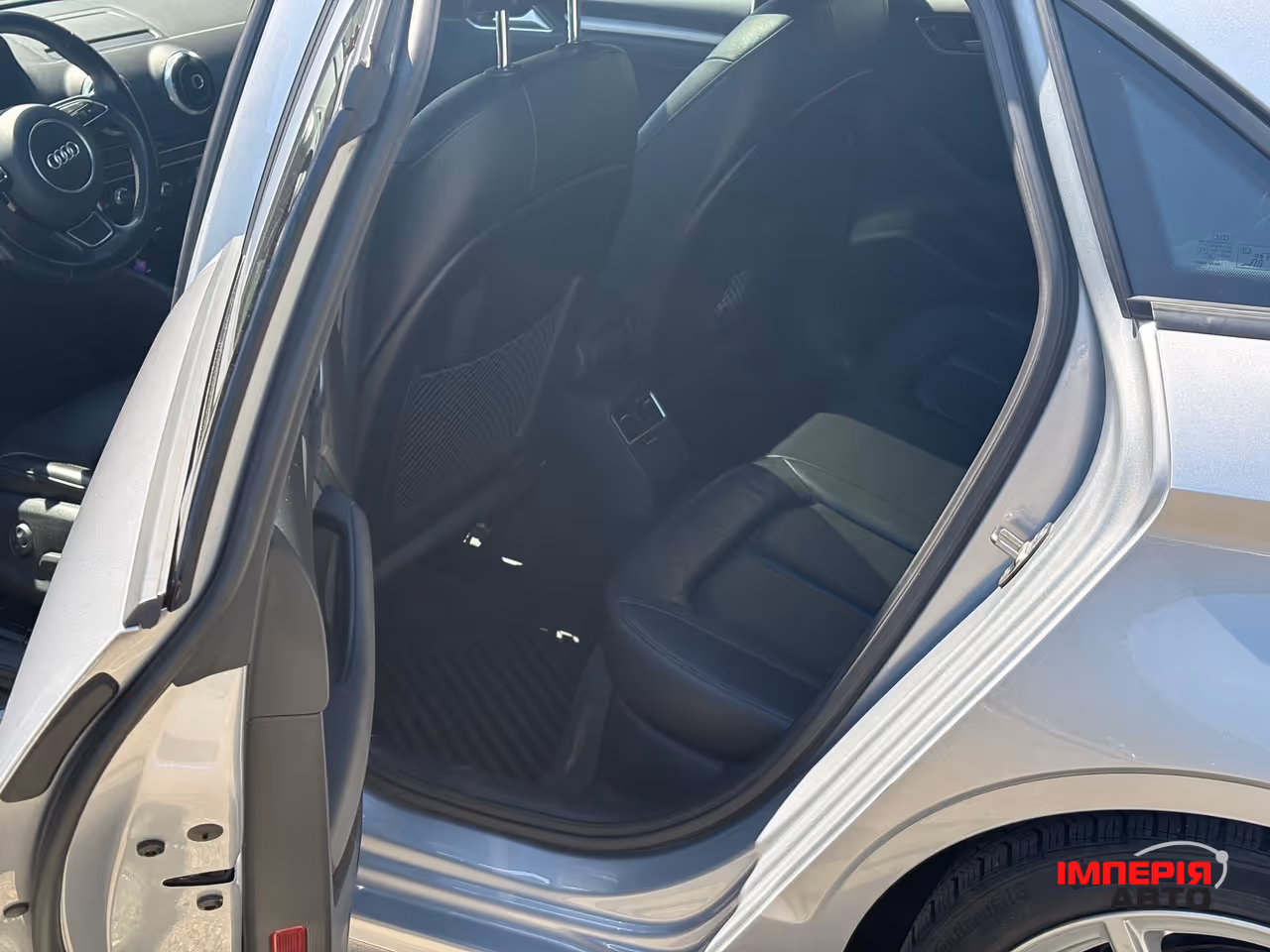 Audi A3 - фото 10