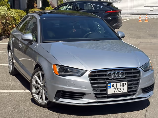 Audi A3 - фото 3