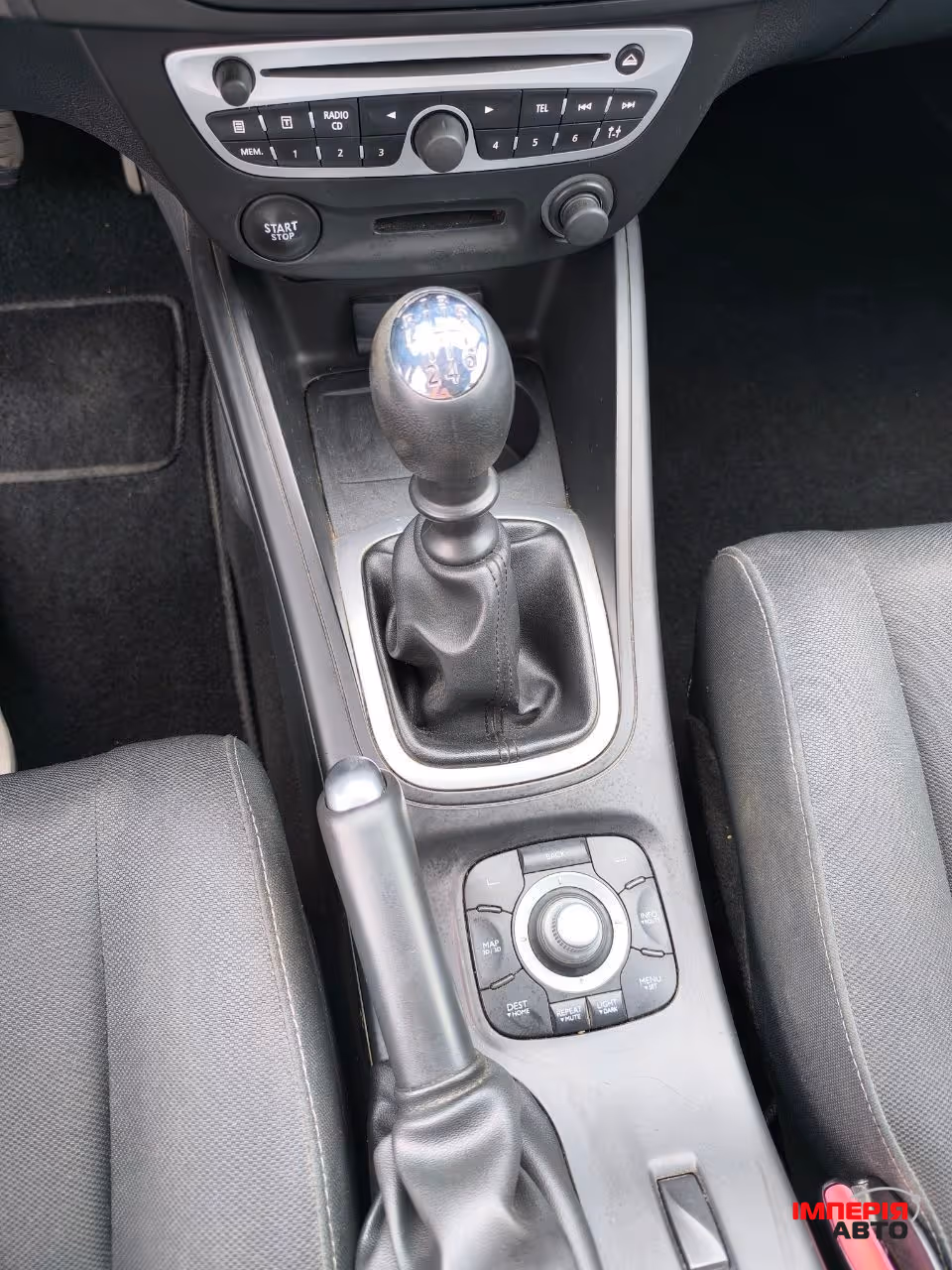 Renault Megane - фото 14