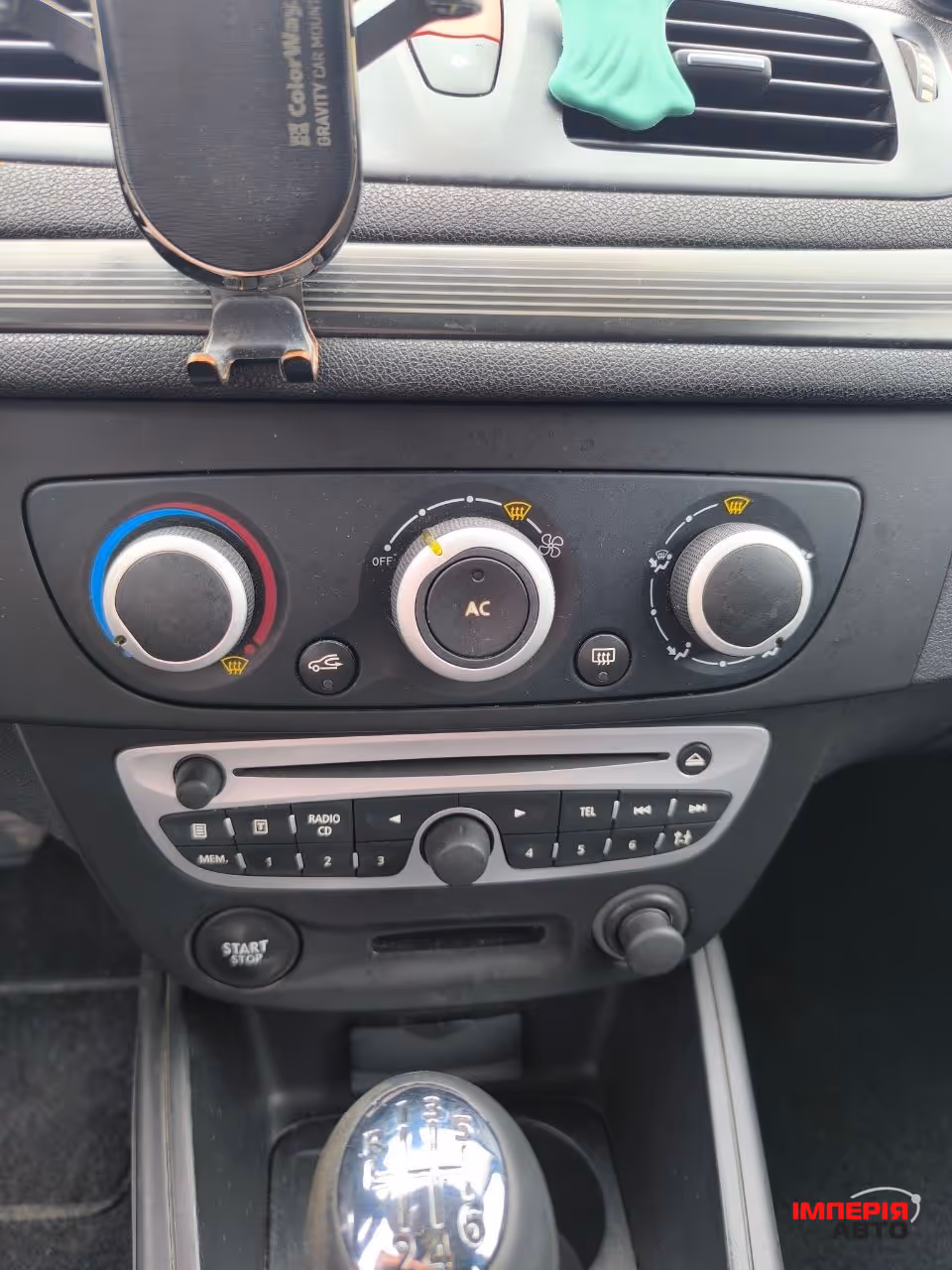 Renault Megane - фото 13