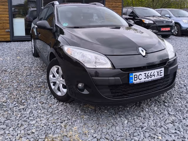 Renault Megane - фото 3