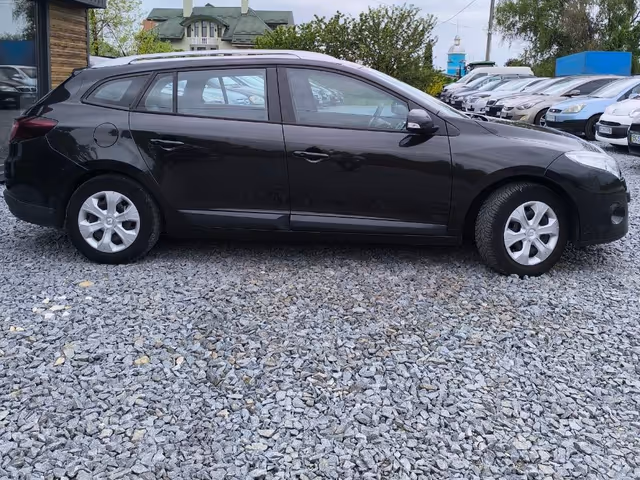 Renault Megane - фото 4