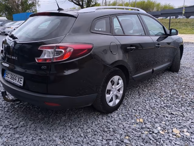 Renault Megane - фото 5
