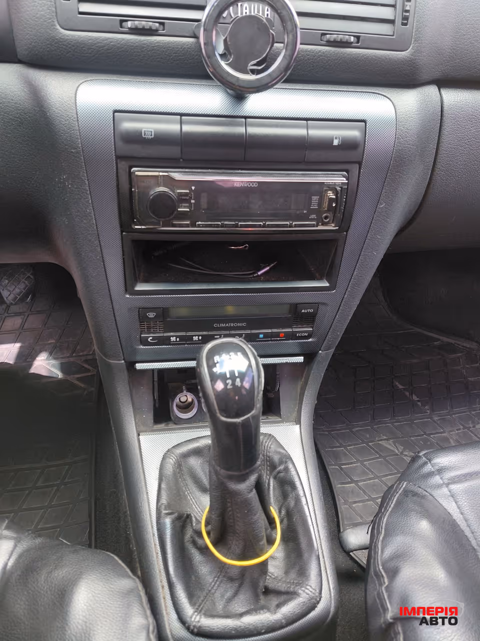 Skoda Octavia - фото 9