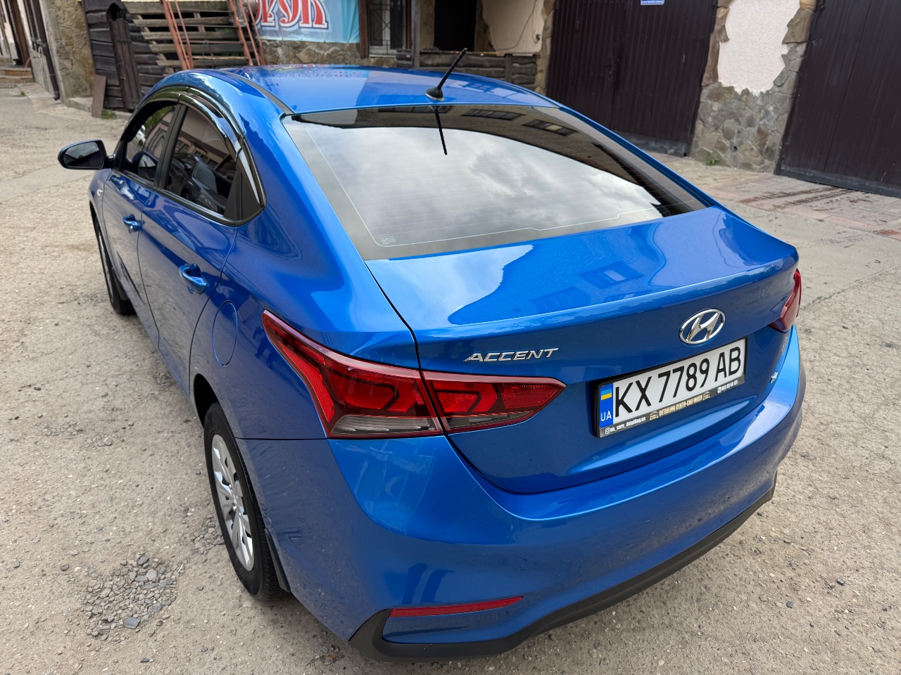 Hyundai Accent - фото 9