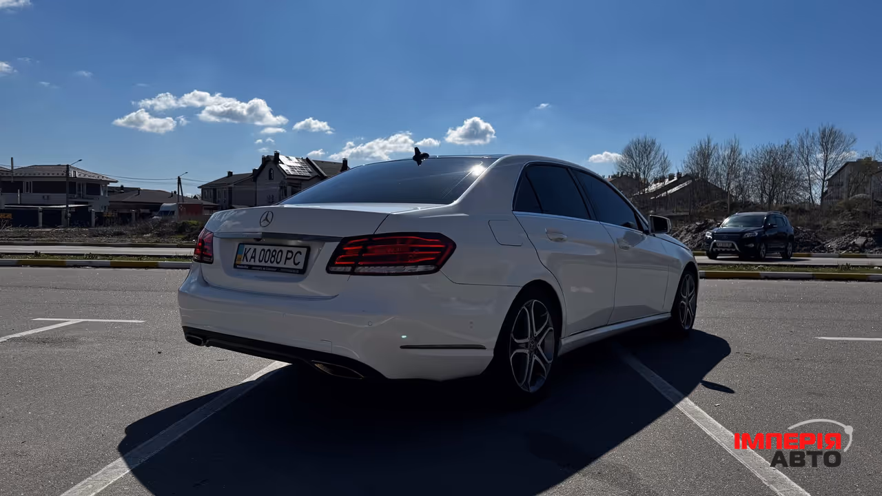 Mercedes-Benz E-Класс - фото 5
