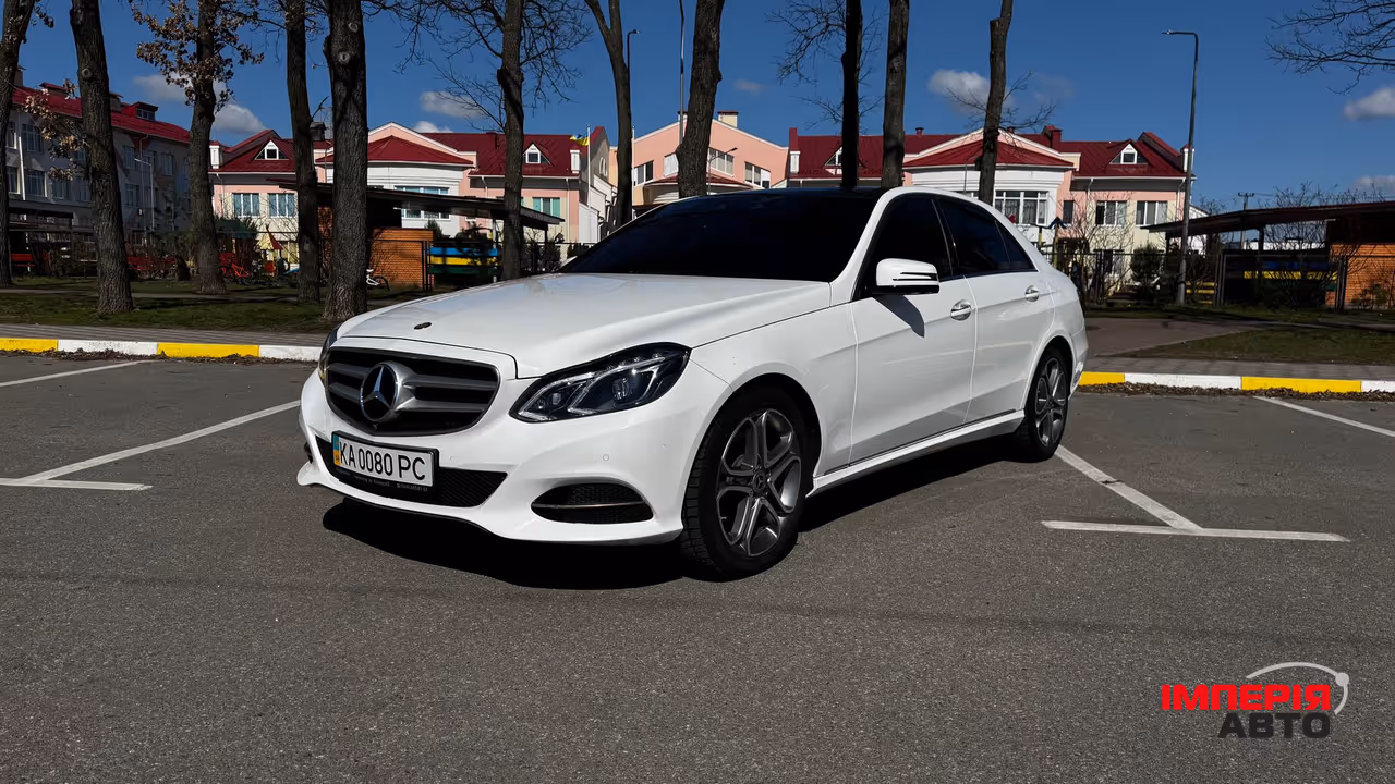 Mercedes-Benz E-Класс - фото 9