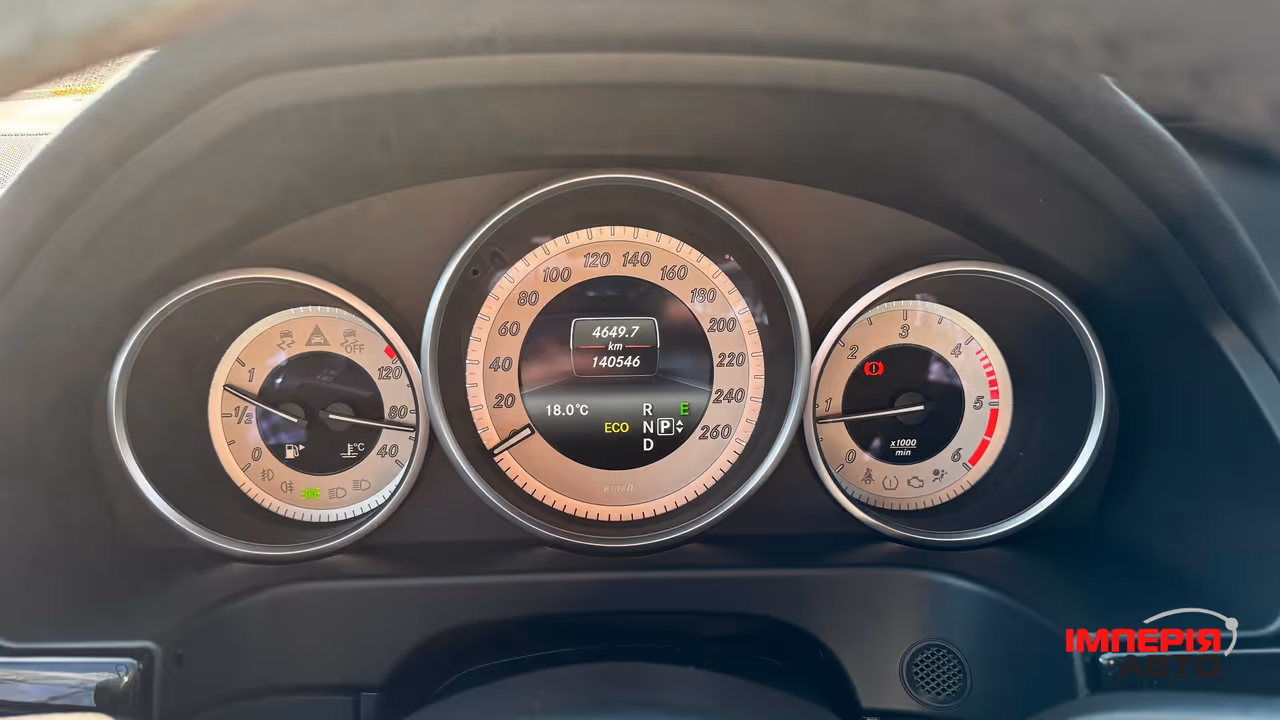 Mercedes-Benz E-Класс - фото 23
