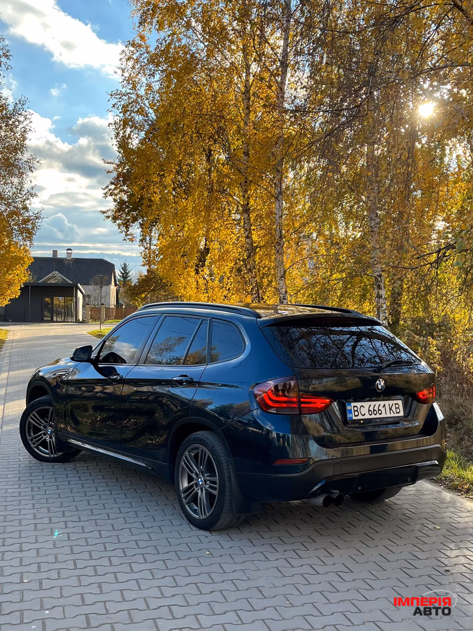 BMW X1 - фото 2