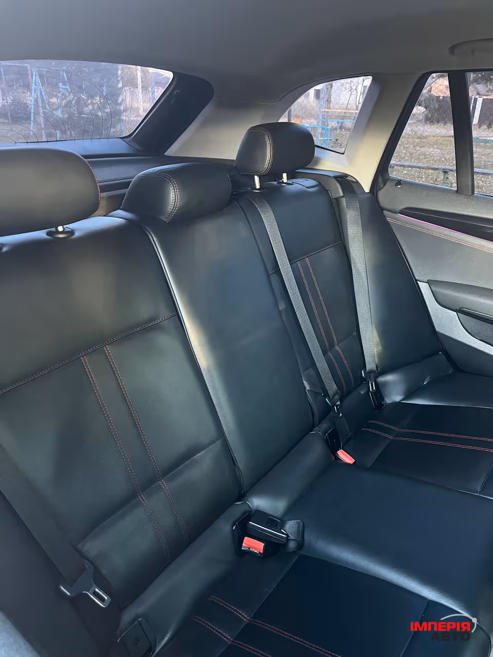 BMW X1 - фото 12
