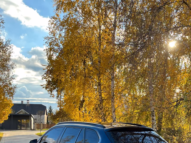BMW X1 - фото 2