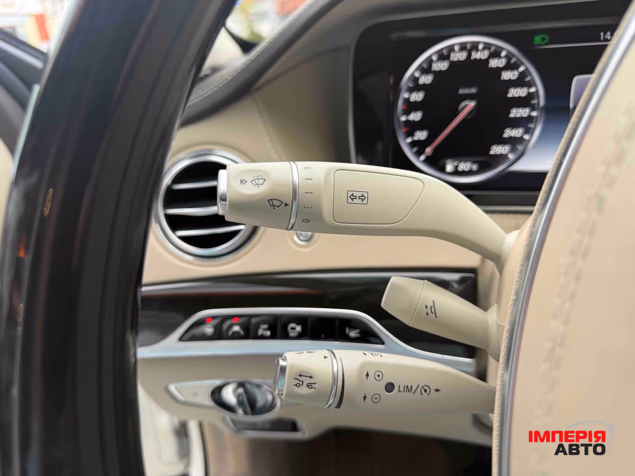 Mercedes-Benz S-Класс - фото 23