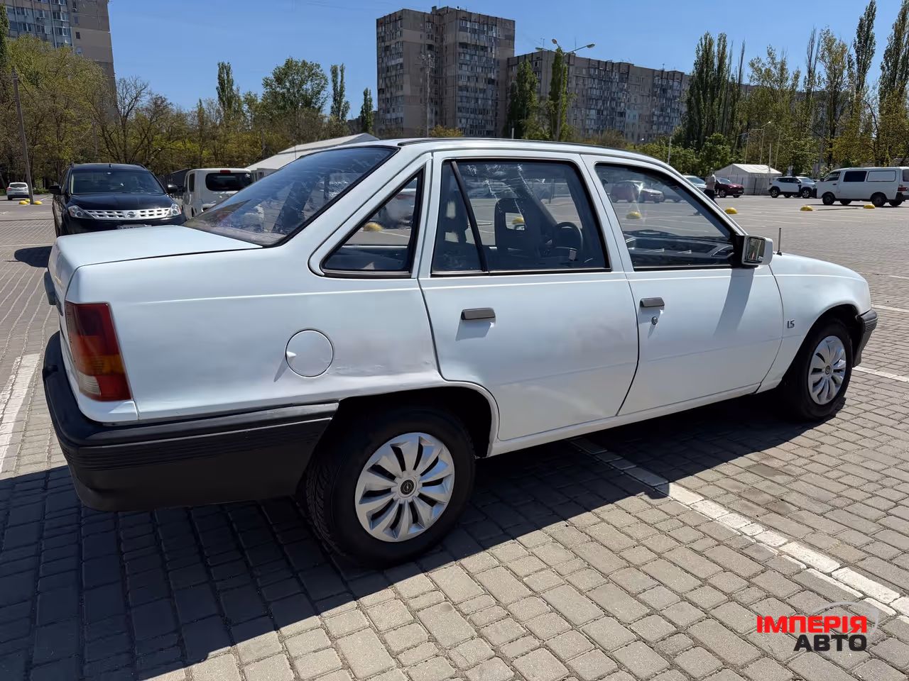 Opel Kadett - фото 8