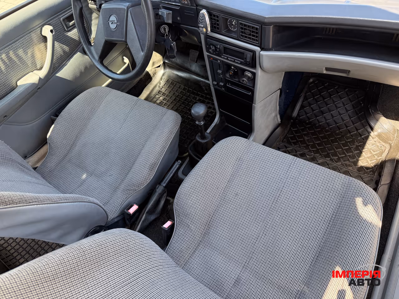Opel Kadett - фото 33