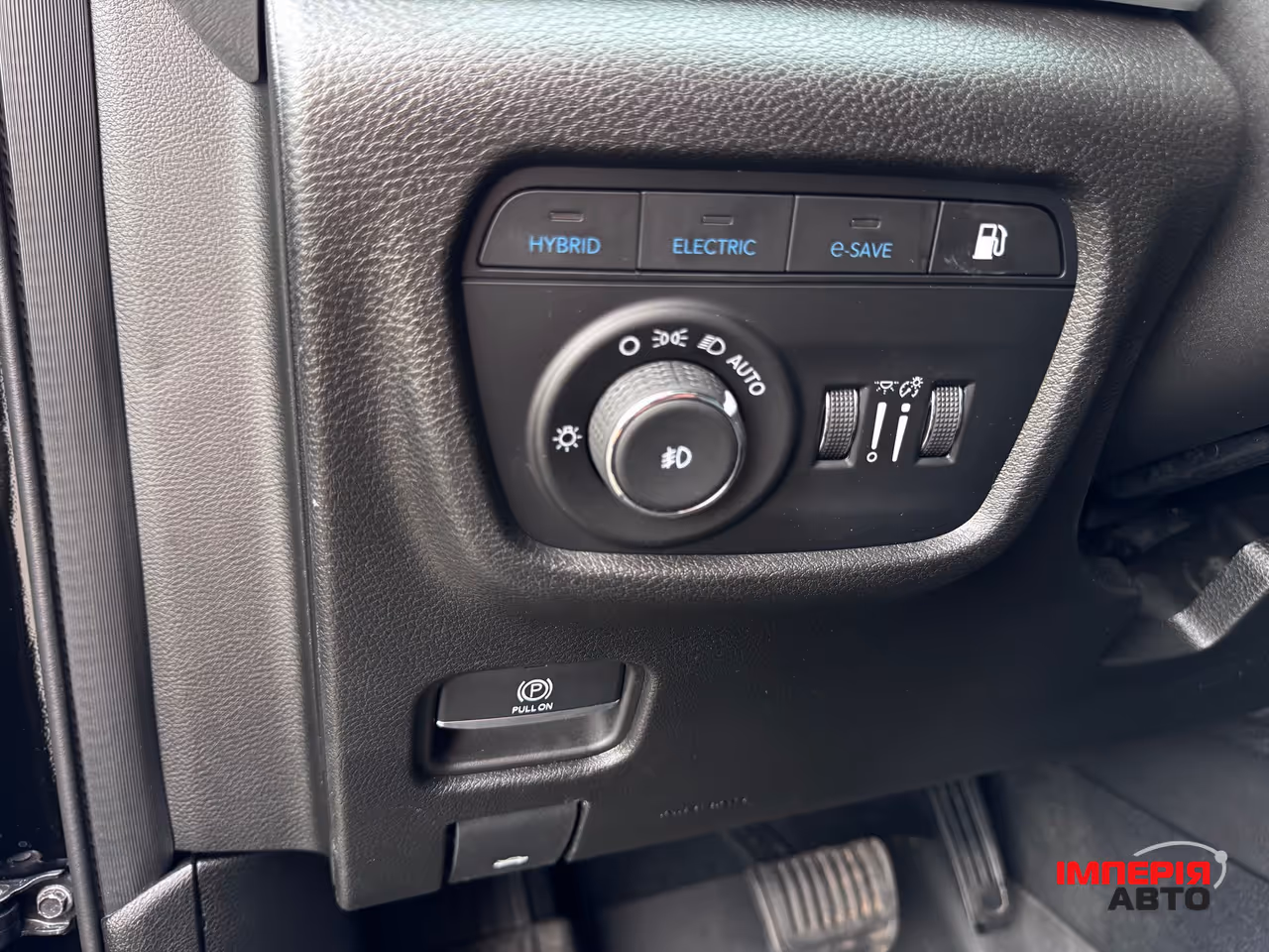Jeep Grand Cherokee - фото 25