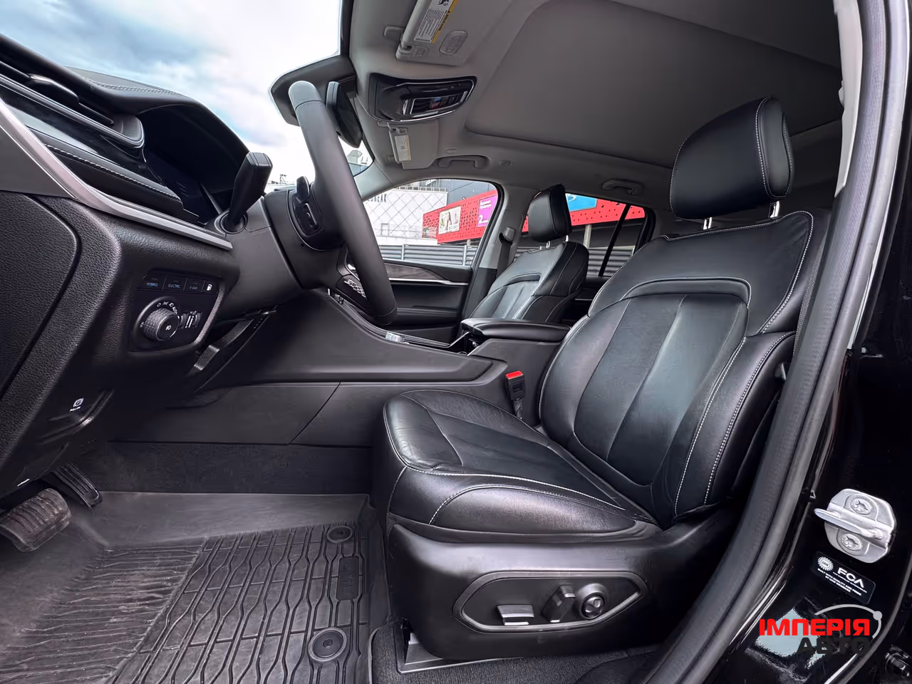 Jeep Grand Cherokee - фото 26