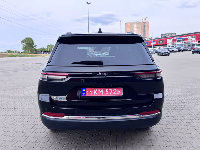 Jeep Grand Cherokee - фото 5