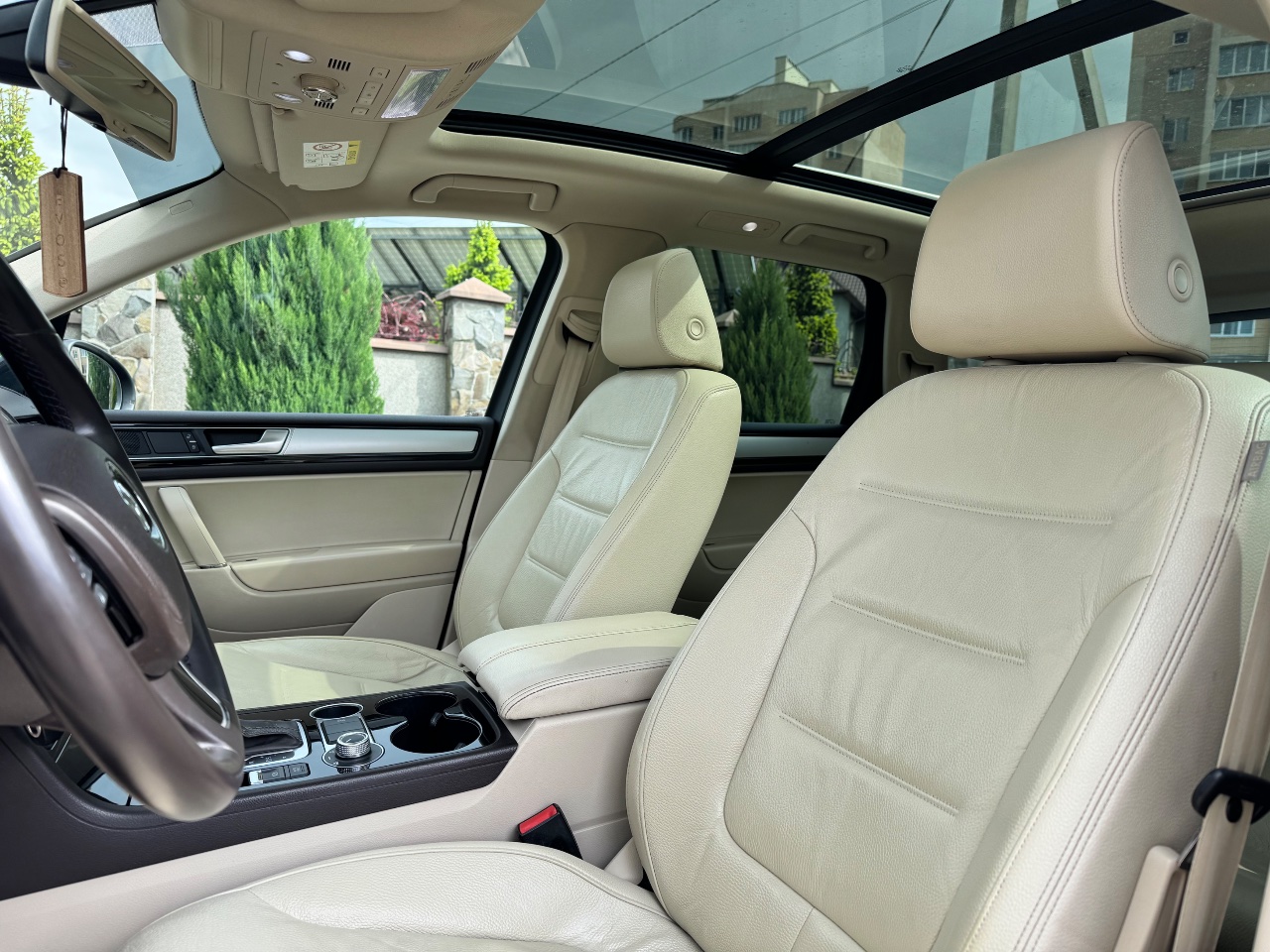 Volkswagen Touareg - фото 30