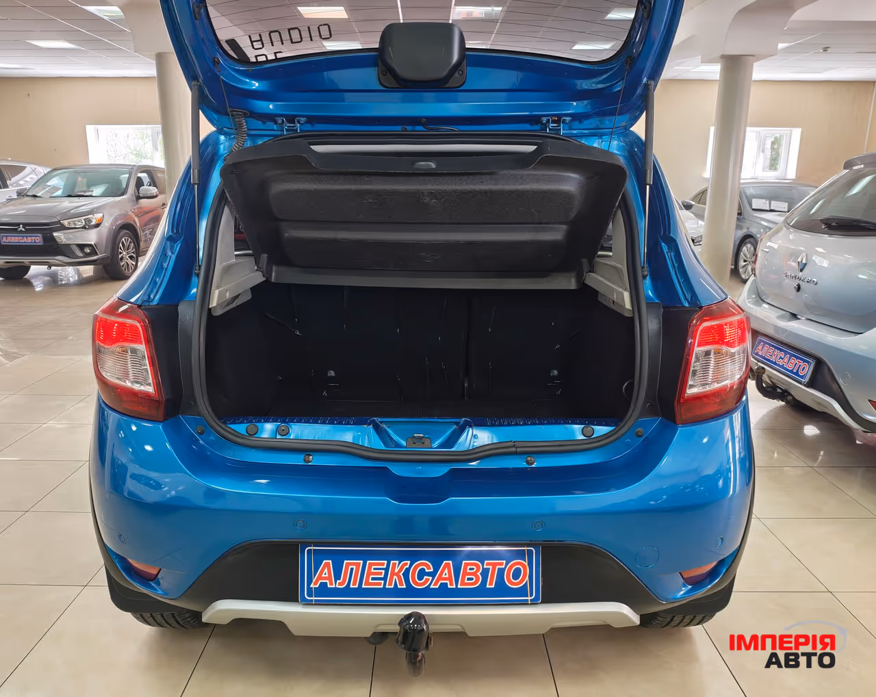 Dacia Sandero - фото 3