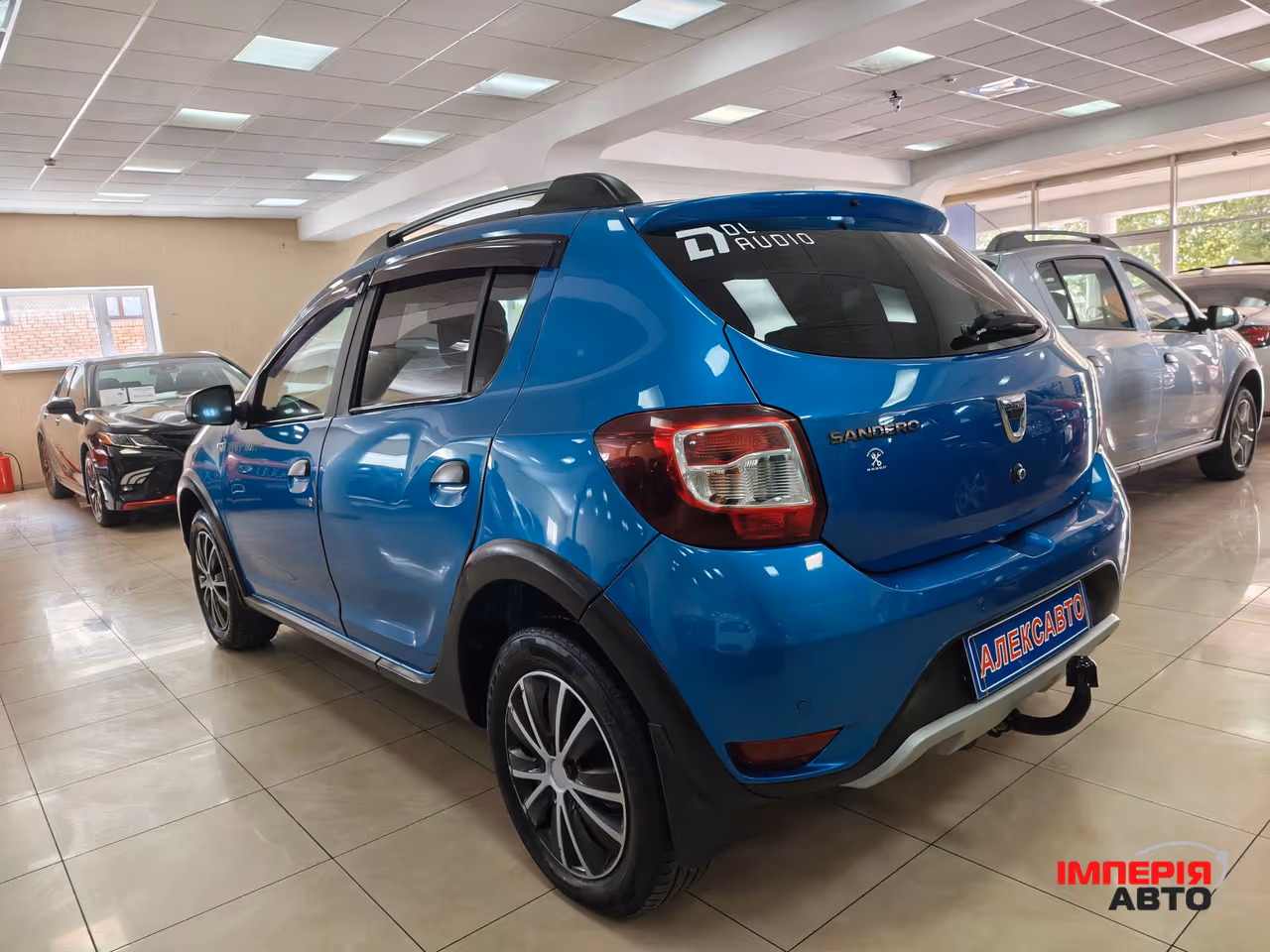 Dacia Sandero - фото 2
