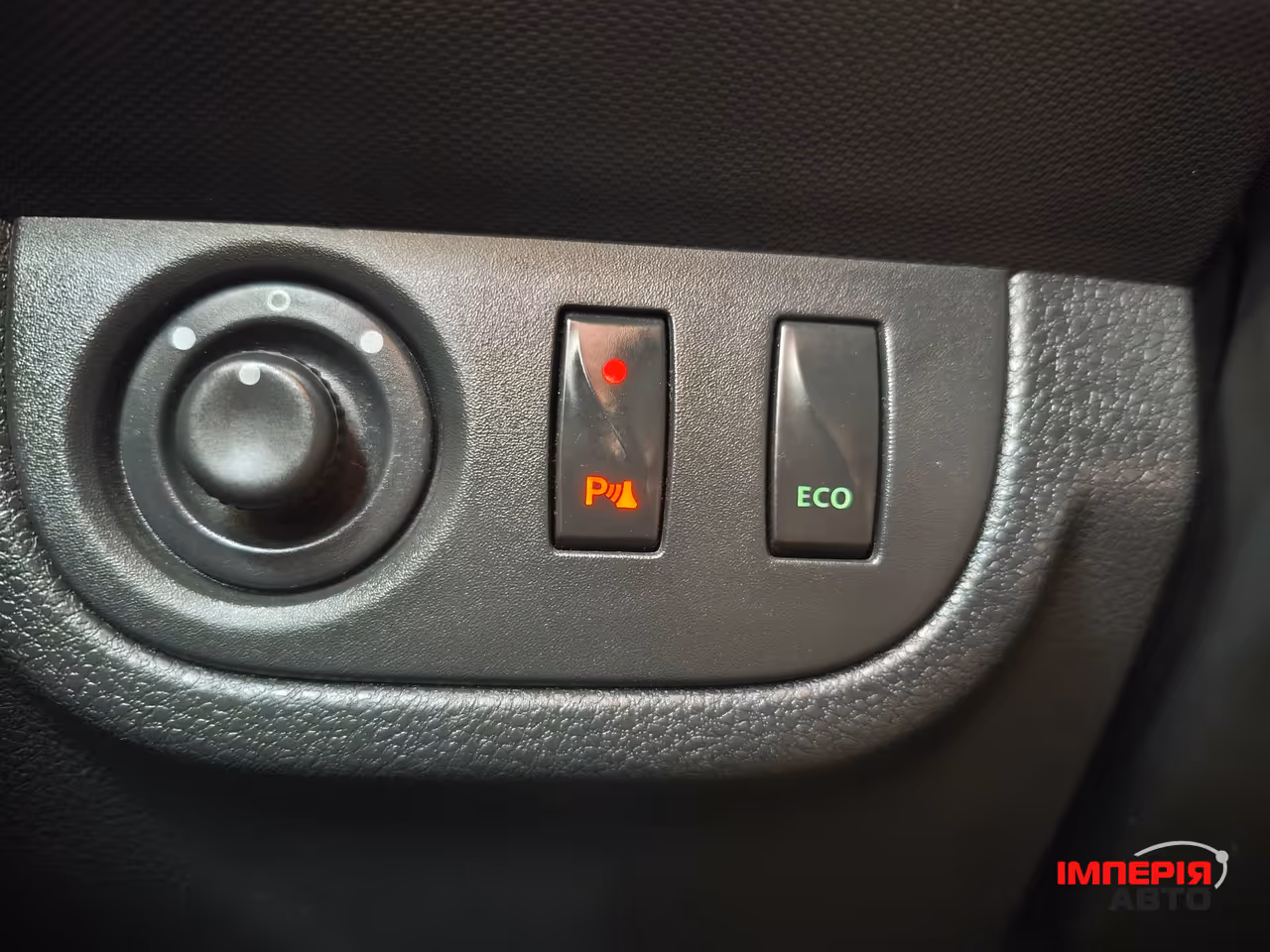 Dacia Sandero - фото 11