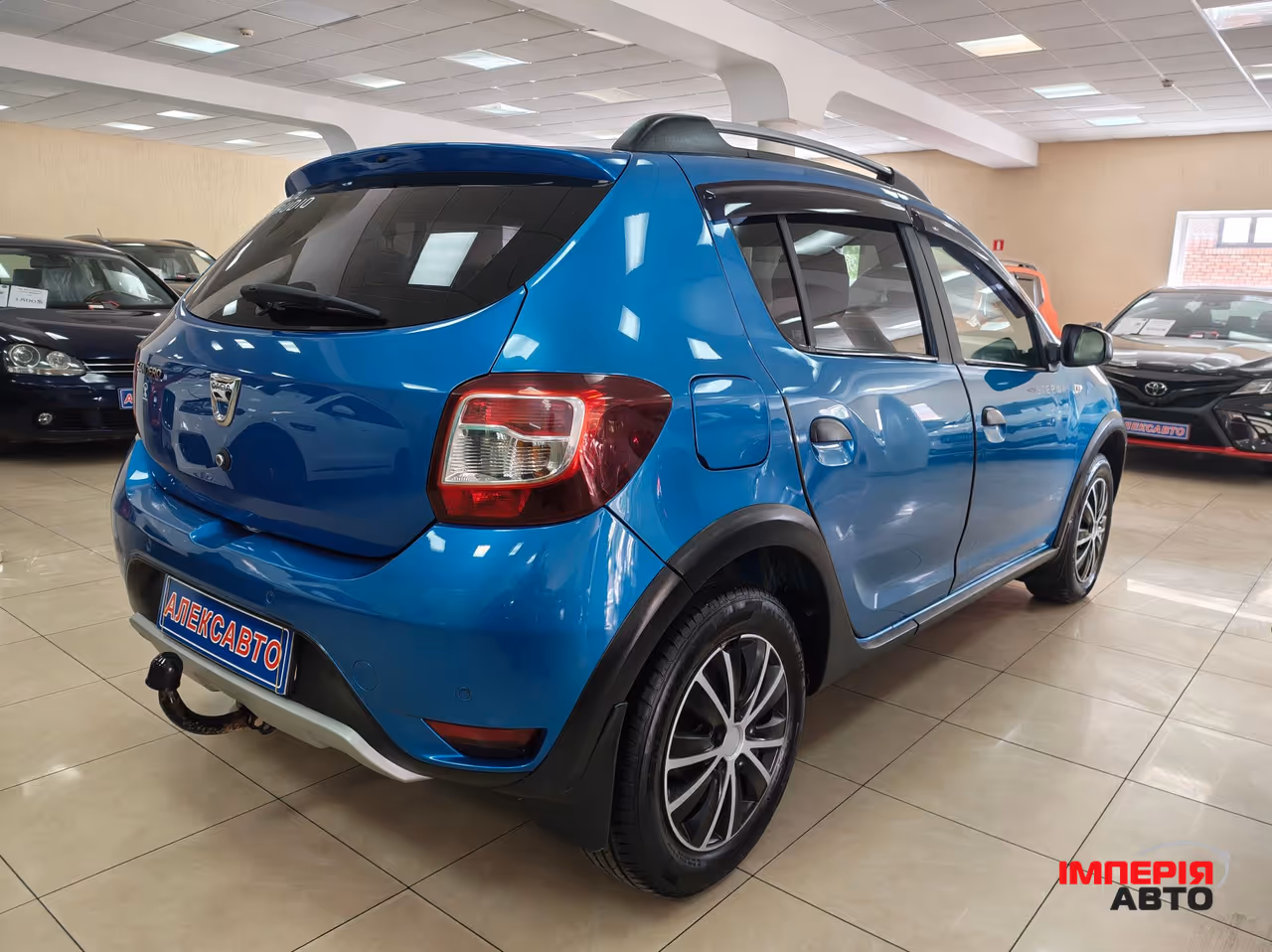 Dacia Sandero - фото 4