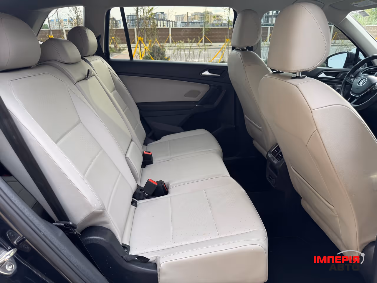 Volkswagen Tiguan - фото 20