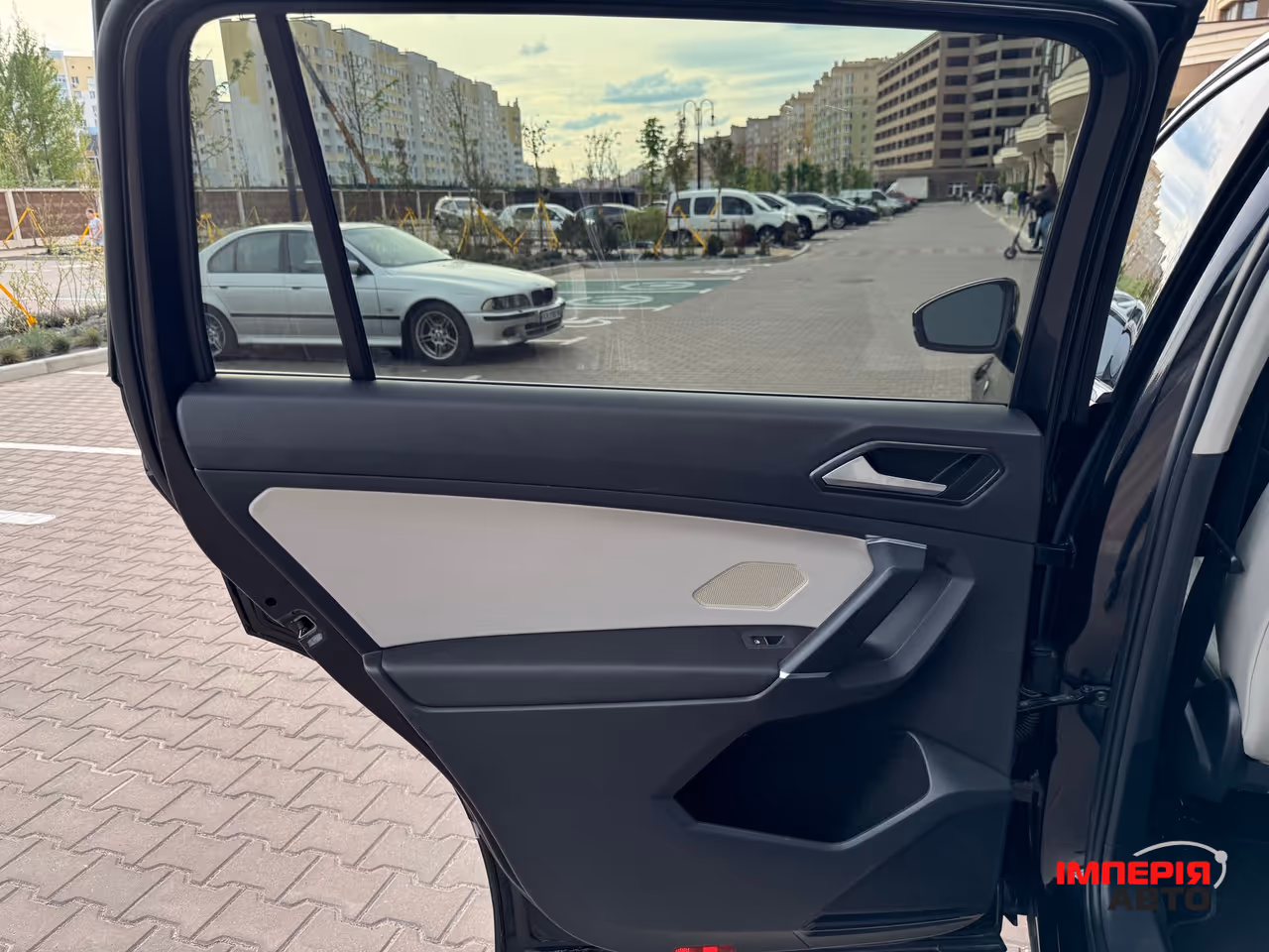 Volkswagen Tiguan - фото 25