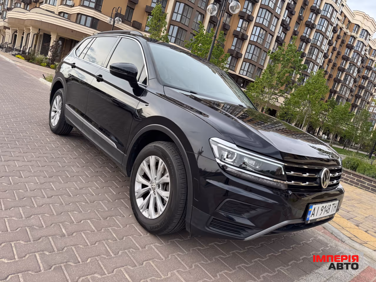 Volkswagen Tiguan - фото 1