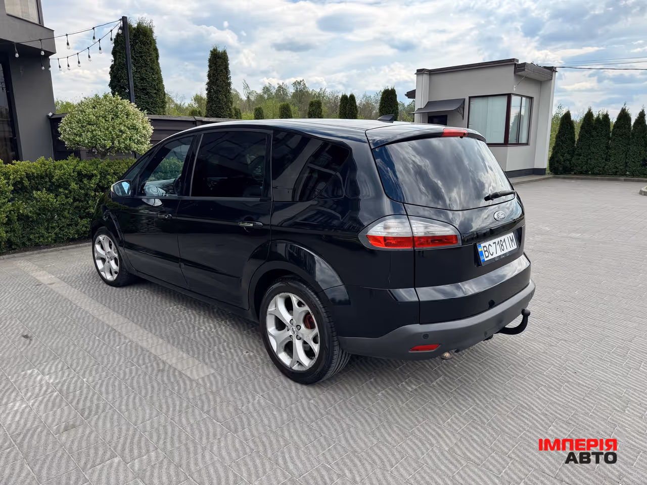 Ford S-MAX - фото 8