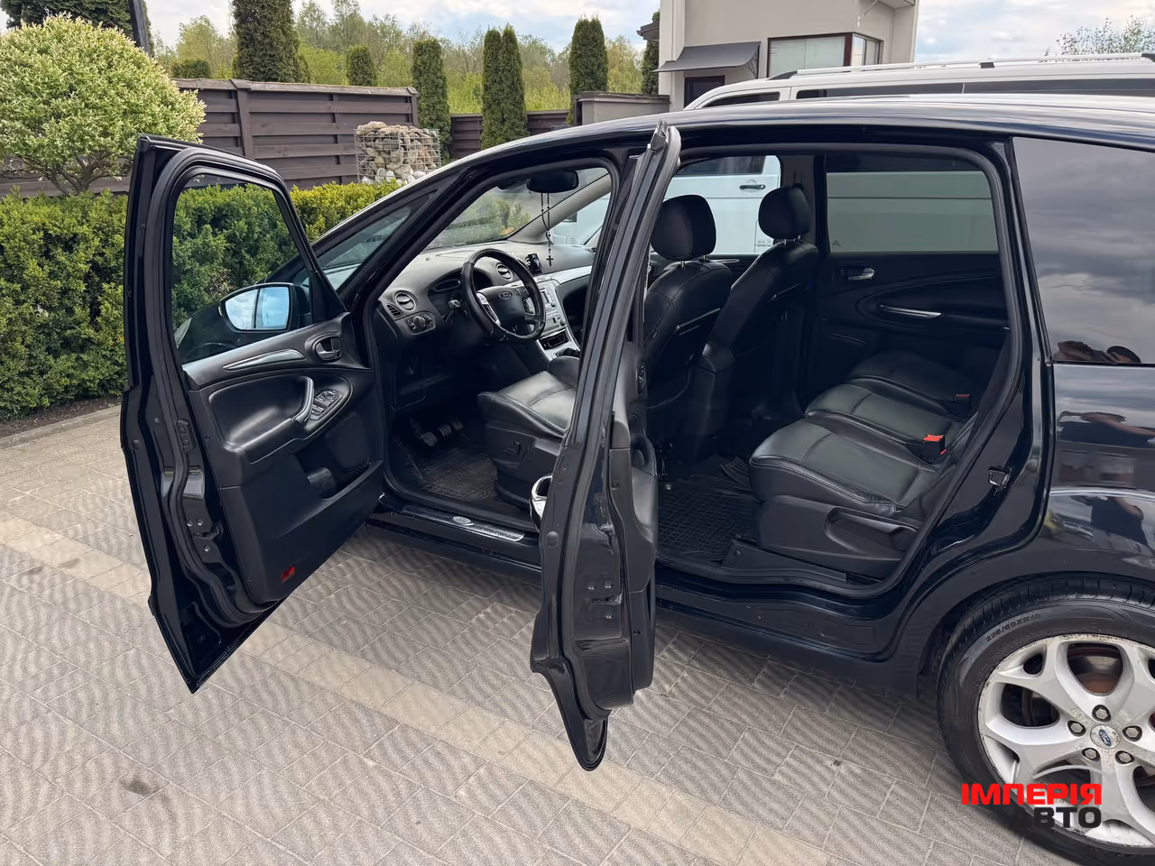 Ford S-MAX - фото 3