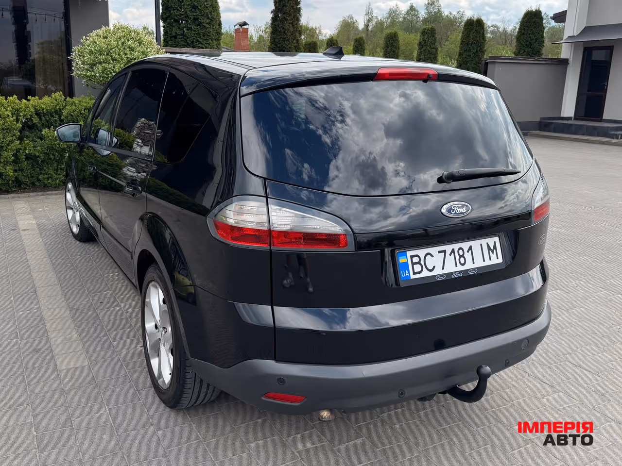 Ford S-MAX - фото 2