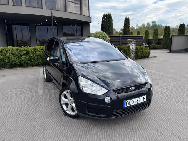 Ford S-MAX - фото 1
