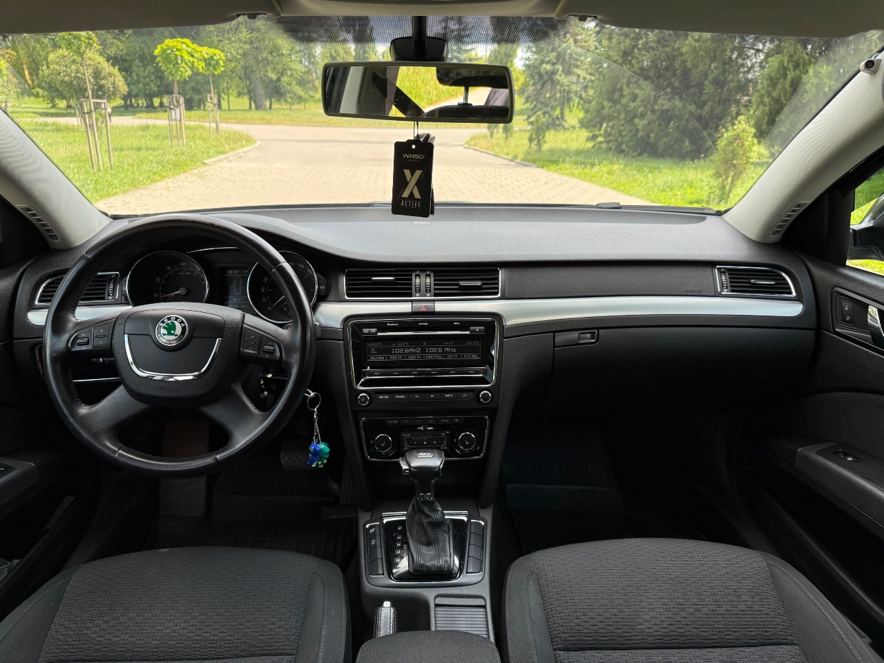 Skoda Superb - фото 14