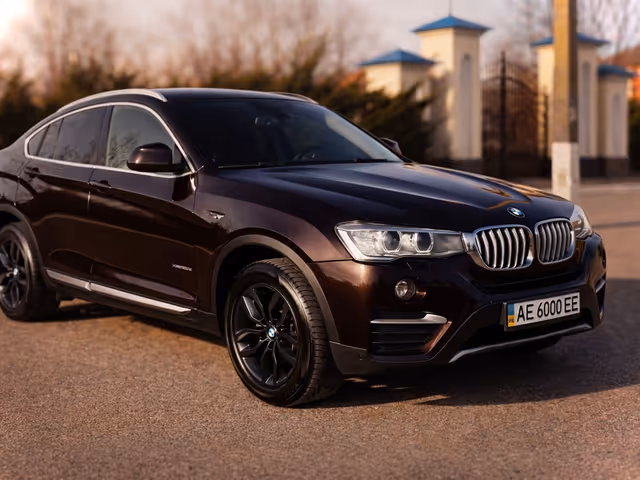BMW X4 - фото 5