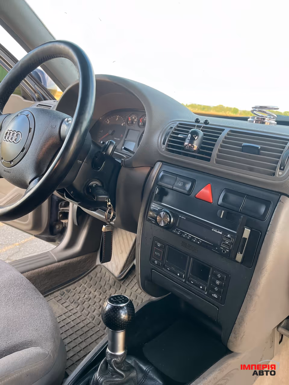 Audi A3 - фото 9